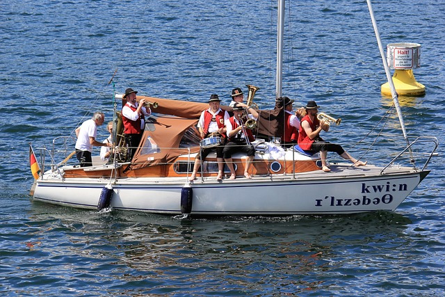 市场尤为显 市场尤为显